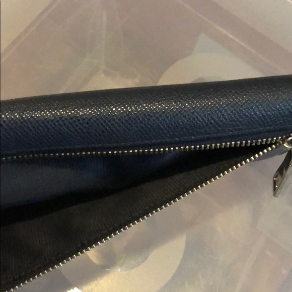 Navy blue wallet - Picture 3 of 3